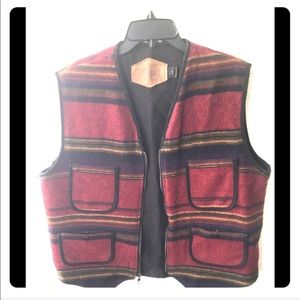 🔴SALE🔴 Woolrich Red Vest Size L